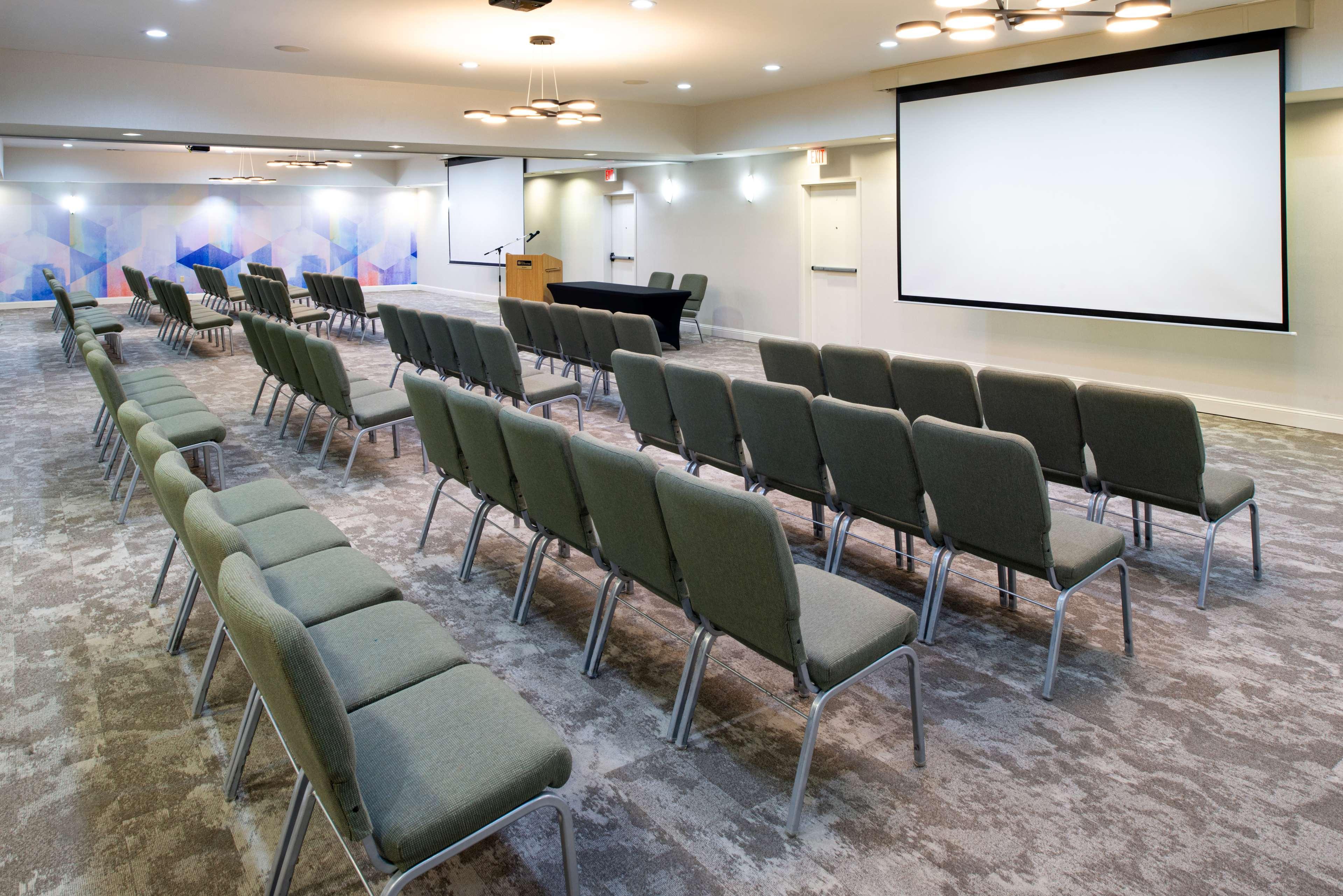 Hilton Garden Inn דנטון מראה חיצוני תמונה