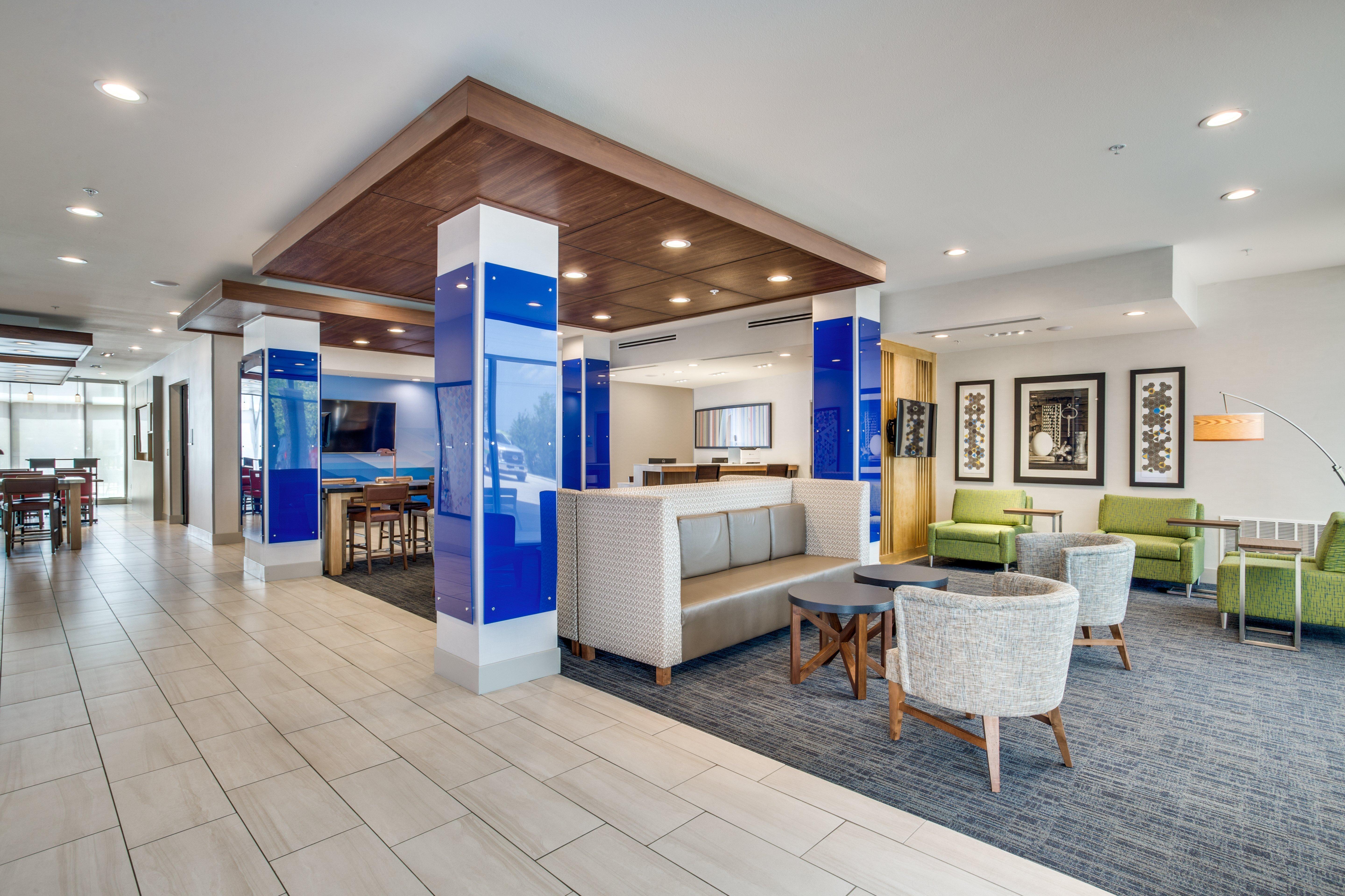 Hilton Garden Inn דנטון מראה חיצוני תמונה